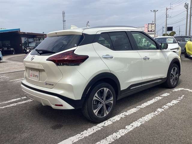 日産 キックス １．２ Ｘ ツートーン インテリアエディション （Ｅ－ＰＯＷＥＲ） R3年 (四国) 99