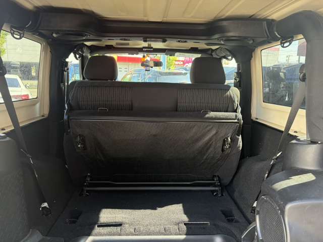 ジープ ラングラー ルビコン コール・オブ・デューティー ４ＷＤ H23年 (東北) 99