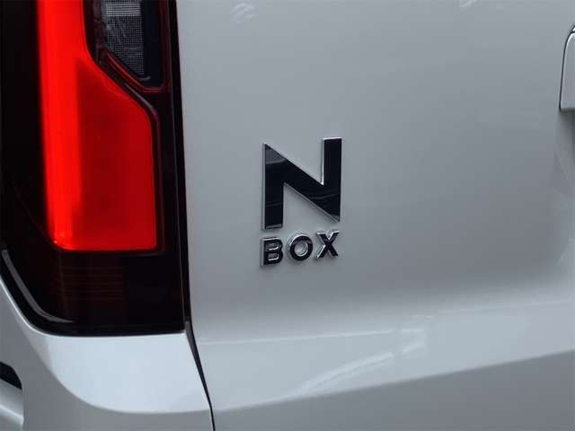 ホンダ Ｎ　ＢＯＸ ６６０ R8年 (東海) 99