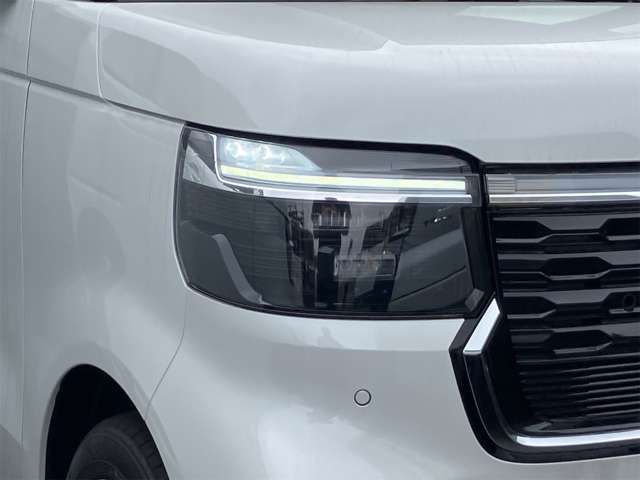 ホンダ Ｎ　ＢＯＸ カスタム ６６０ R8年 (東海) 99