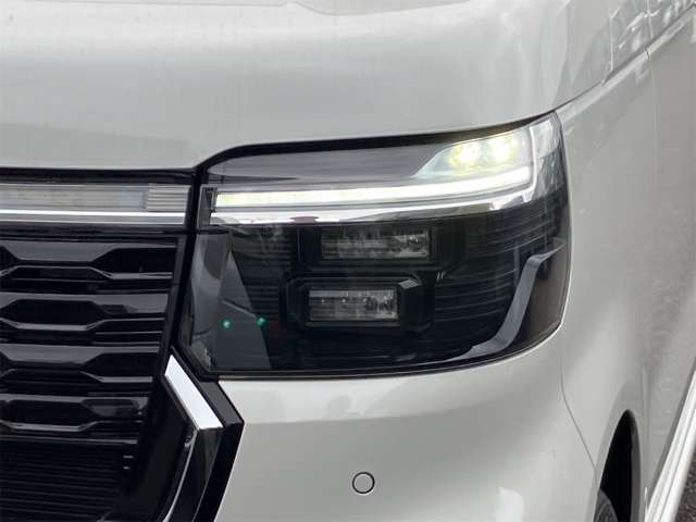 ホンダ Ｎ　ＢＯＸ カスタム ６６０ R8年 (東海) 99