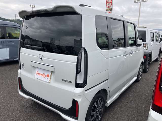 ホンダ Ｎ　ＢＯＸ カスタム ６６０ R8年 (東海) 99