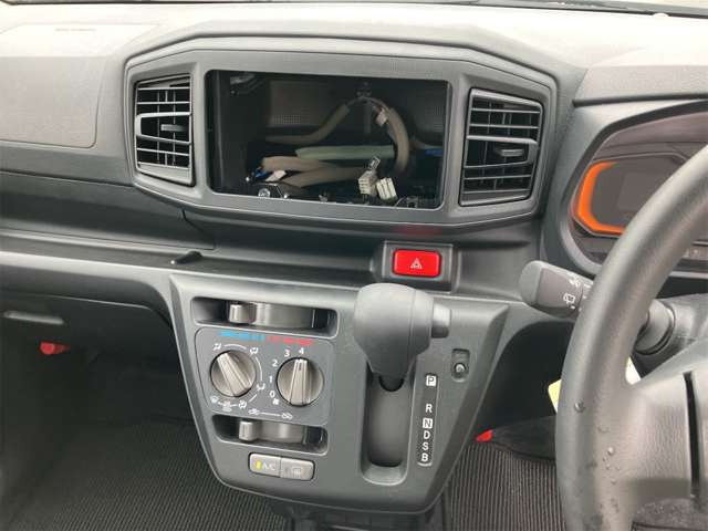 ダイハツ ミラ　イース ６６０ Ｌ ＳＡＩＩＩ R7年 (東海) 99