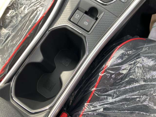 トヨタ ライズ　ハイブリッド ハイブリッド １．２ Ｇ R8年 (東海) 99