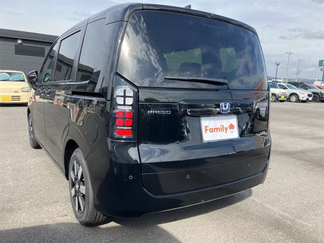 ホンダ フリード　ハイブリッド １．５ Ｅ：ＨＥＶ エアー ＥＸ R8年 (東海) 99