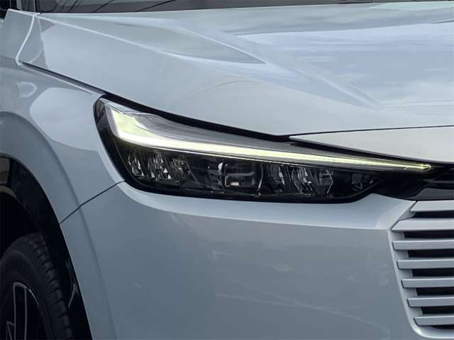 ホンダ ヴェゼル １．５ Ｅ：ＨＥＶ Ｚ プレイパッケージ R8年 (東海) 99