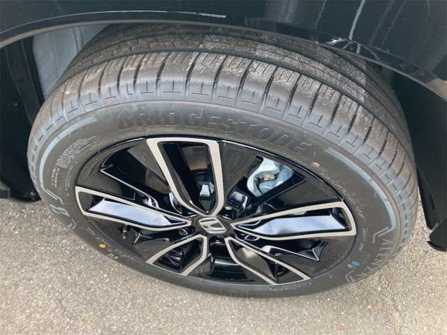 ホンダ ヴェゼル １．５ Ｅ：ＨＥＶ Ｚ プレイパッケージ R8年 (東海) 99
