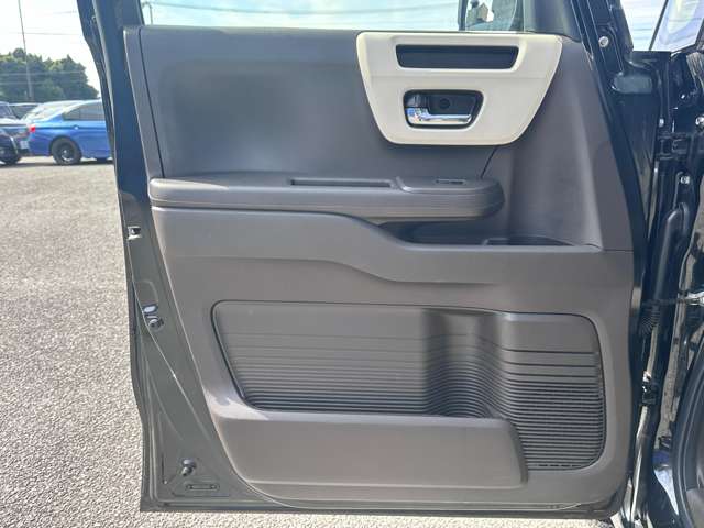 ホンダ Ｎ　ＢＯＸ ６６０ Ｌ ターボ R4年 (関東) 99