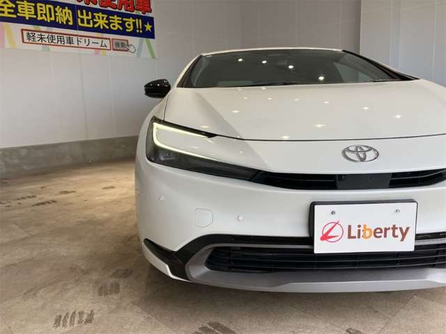 トヨタ プリウス ２．０ Ｚ R5年 (近畿) 99
