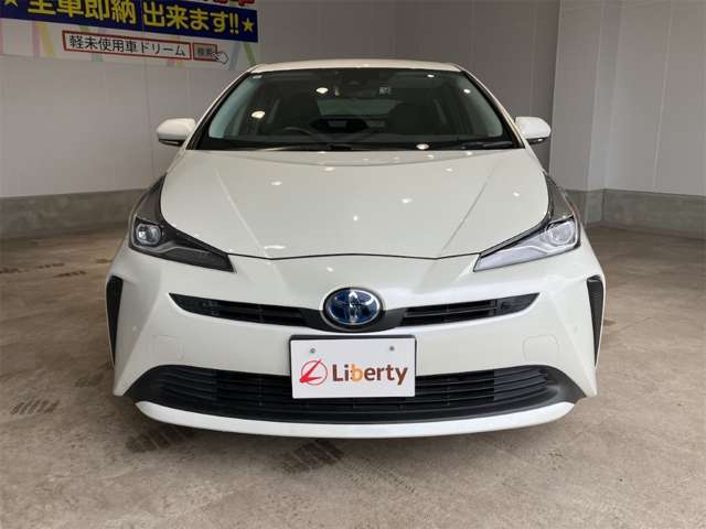 トヨタ プリウス １．８ Ｓ R1年 (近畿) 99