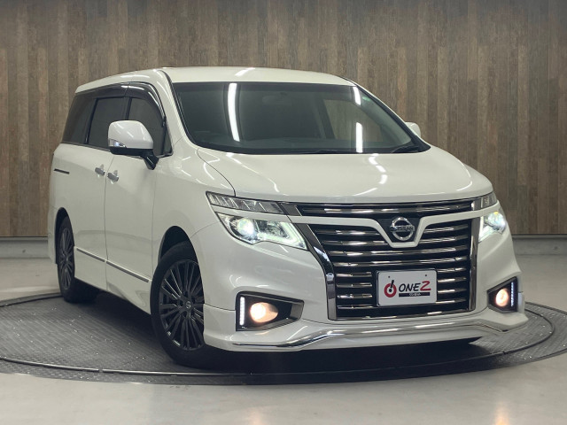 日産 エルグランド ２．５ ２５０ハイウェイスターＳ アーバンクロム H29年 () 99