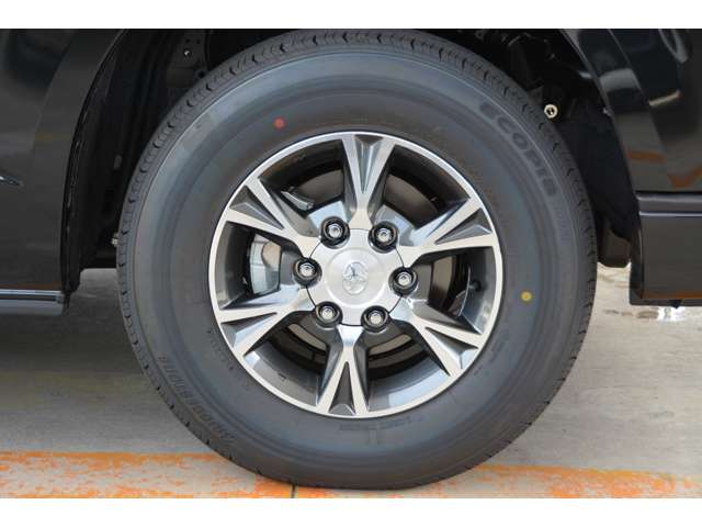 トヨタ ハイエースバン ２．８ スーパーＧＬ ダークプライムＩＩ ロングボディ ディーゼルターボ ４ＷＤ R8年 (近畿) 99