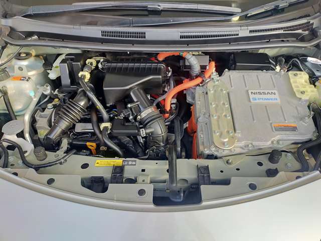 日産 ノート １．２ Ｅ－ＰＯＷＥＲ Ｘ R1年 (中国) 99