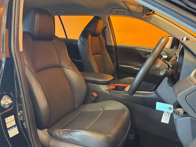 トヨタ ＲＡＶ４ ２．０ アドベンチャー オフロード パッケージ ４ＷＤ R4年 (近畿) 99