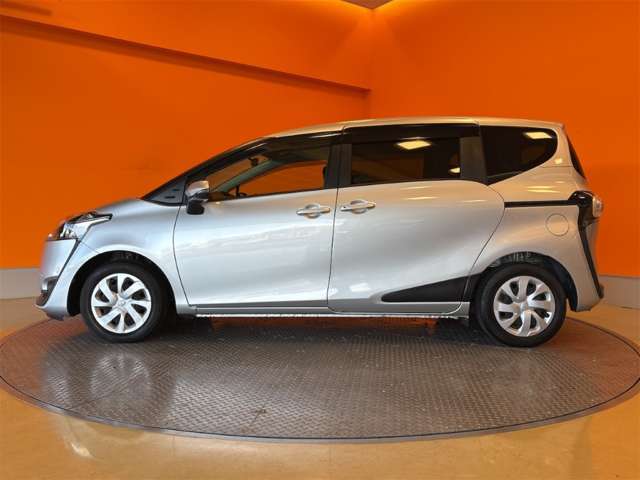 トヨタ シエンタ １．５ Ｘ H29年 (近畿) 99