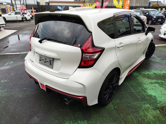 日産 ノート １．６ ＮＩＳＭＯ Ｓ H29年 (近畿) 99
