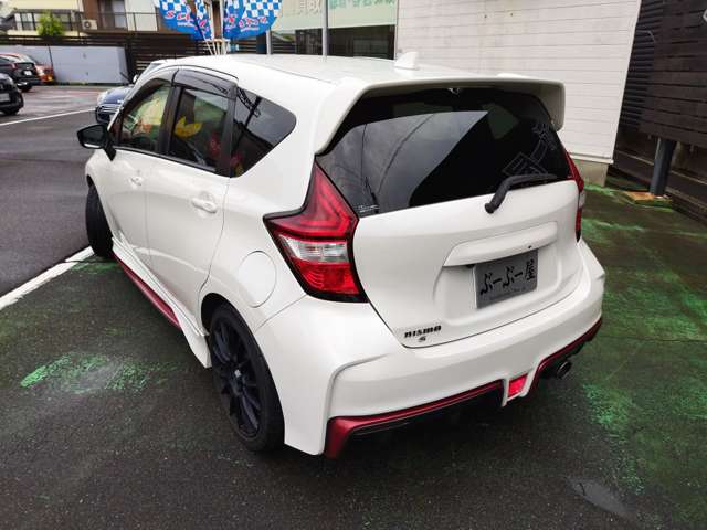 日産 ノート １．６ ＮＩＳＭＯ Ｓ H29年 (近畿) 99