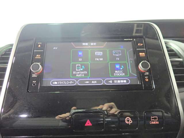 日産 セレナ ２．０ Ｘ Ｖセレクション H30年 () 99