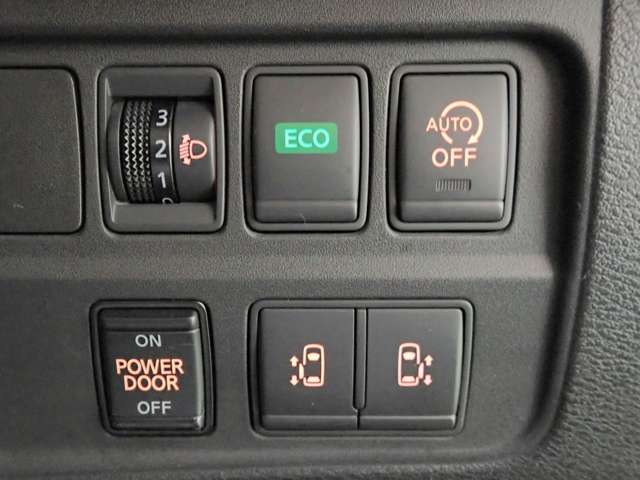 日産 セレナ ２．０ Ｘ Ｖセレクション H30年 () 99