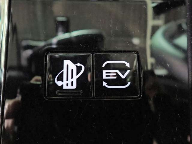 三菱 アウトランダーＰＨＥＶ ＰＨＥＶ ２．４ Ｐ ４ＷＤ R5年 () 99