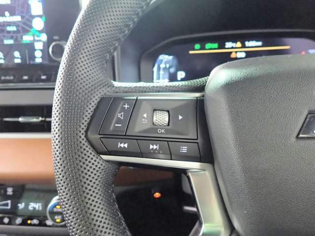 三菱 アウトランダーＰＨＥＶ ＰＨＥＶ ２．４ Ｐ ４ＷＤ R5年 () 99