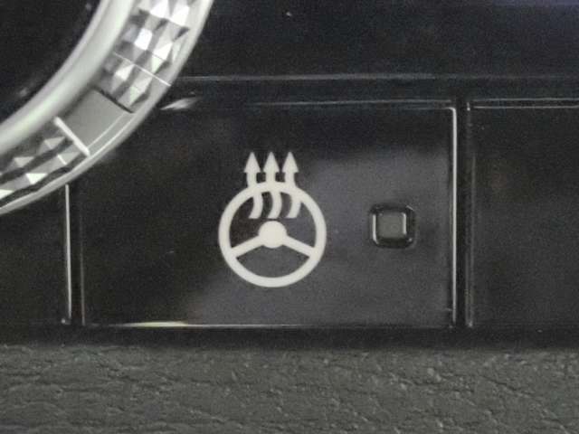 三菱 アウトランダーＰＨＥＶ ＰＨＥＶ ２．４ Ｐ ４ＷＤ R5年 () 99