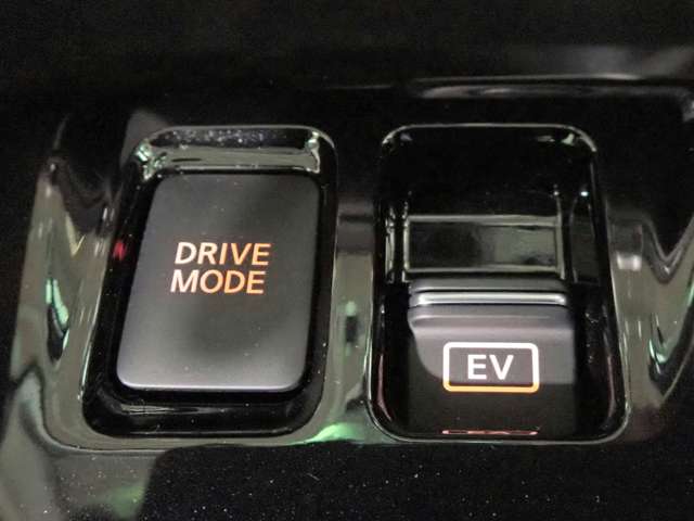 日産 キックス １．２ Ｘ （Ｅ－ＰＯＷＥＲ） R3年 () 99