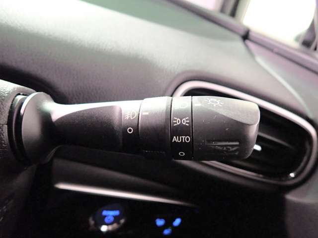 トヨタ プリウスＰＨＶ １．８ Ｓ セーフティ プラス H30年 () 99