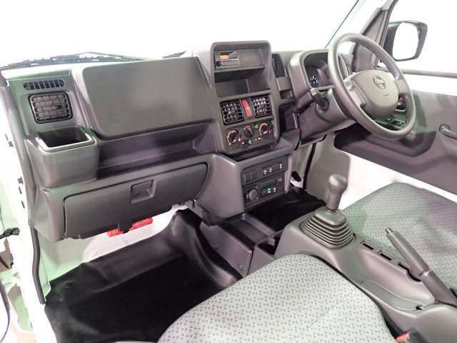 日産 クリッパートラック ６６０ ＤＸ R8年 () 99