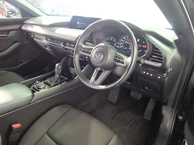マツダ ＭＡＺＤＡ３　ファストバック １．８ ＸＤ プロアクティブ ディーゼルターボ R5年 (近畿) 99
