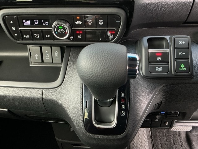 ホンダ Ｎ　ＢＯＸ カスタム ６６０ Ｌ R5年 (近畿) 99