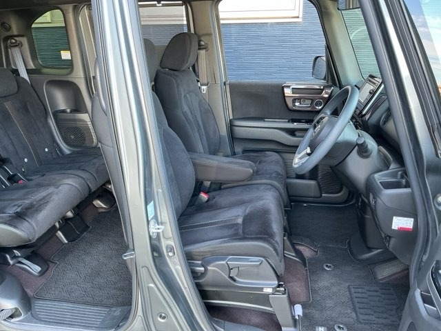 ホンダ Ｎ　ＢＯＸ カスタム ６６０ Ｇ Ｌ ホンダセンシング H30年 (近畿) 99