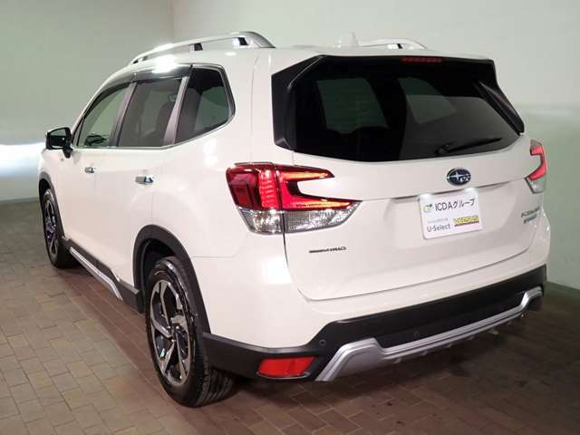 スバル フォレスター　ハイブリッド ２．０ アドバンス ４ＷＤ R5年 () 99