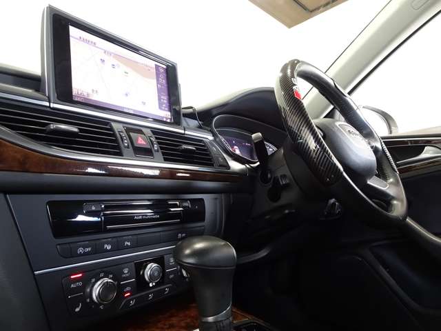 アウディ Ａ６ ２．８ ＦＳＩ クワトロ ４ＷＤ H25年 (関東) 99