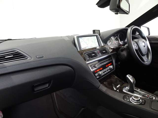ＢＭＷ ６シリーズ ６５０Ｉ Ｍスポーツパッケージ H23年 (関東) 99
