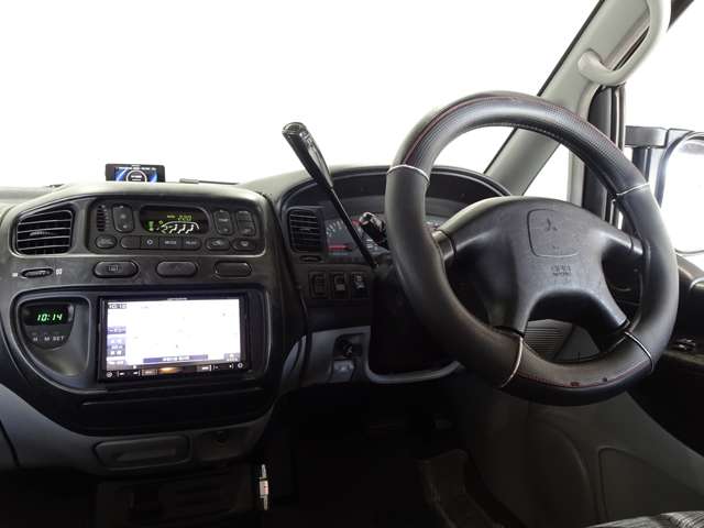 三菱 デリカスペースギア ３．０ シャモニー ハイルーフ ４ＷＤ H15年 (関東) 99