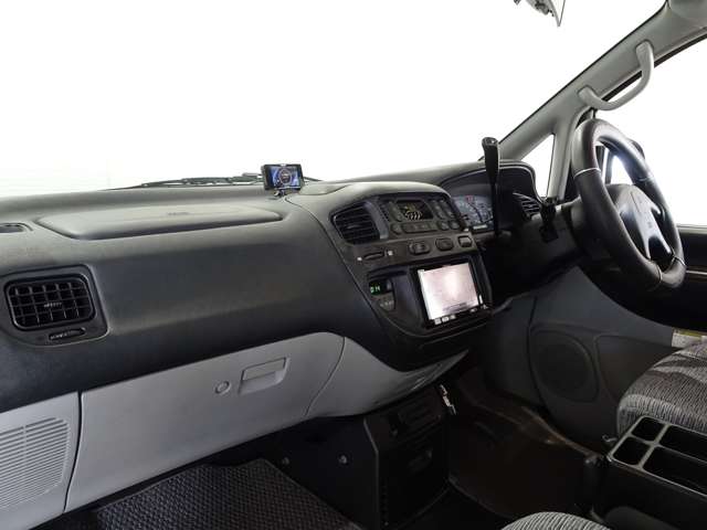 三菱 デリカスペースギア ３．０ シャモニー ハイルーフ ４ＷＤ H15年 (関東) 99