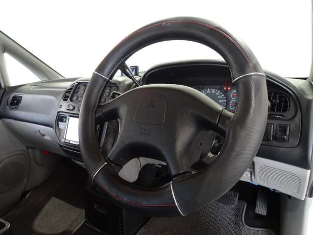 三菱 デリカスペースギア ３．０ シャモニー ハイルーフ ４ＷＤ H15年 (関東) 99