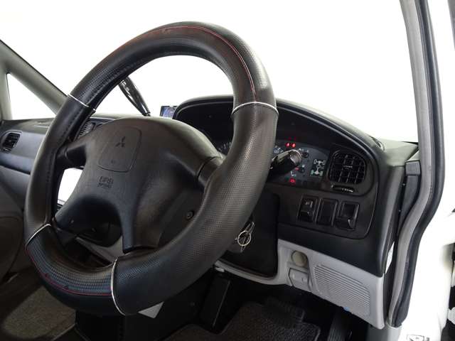 三菱 デリカスペースギア ３．０ シャモニー ハイルーフ ４ＷＤ H15年 (関東) 99