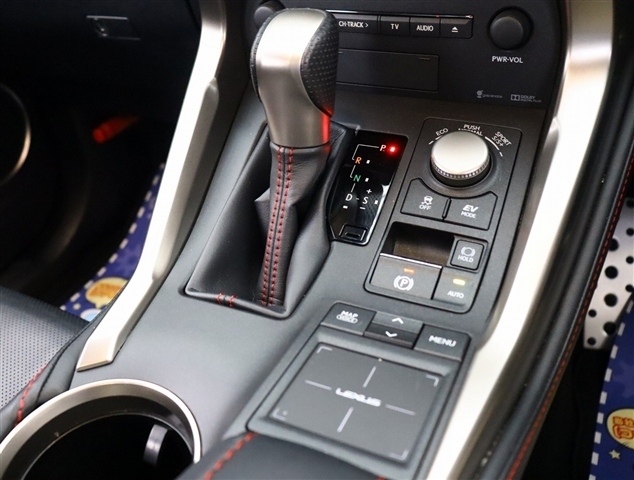レクサス ＮＸ３００ｈ Ｆスポーツ H28年 () 99