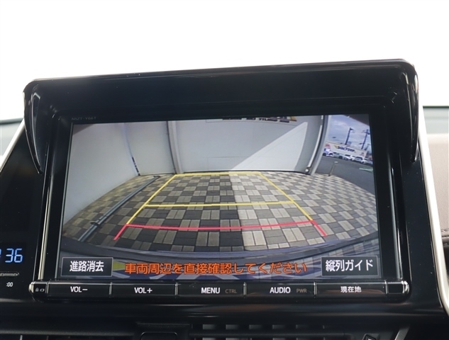 トヨタ Ｃ−ＨＲ ハイブリッド １．８ Ｇ ＬＥＤ エディション H30年 (関東) 99