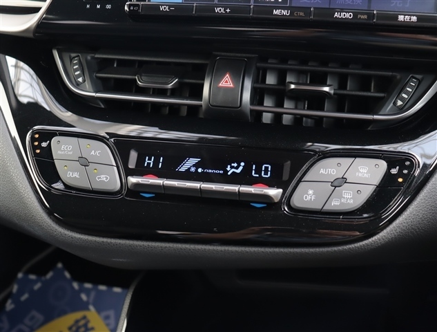 トヨタ Ｃ−ＨＲ ハイブリッド １．８ Ｇ ＬＥＤ エディション H30年 (関東) 99