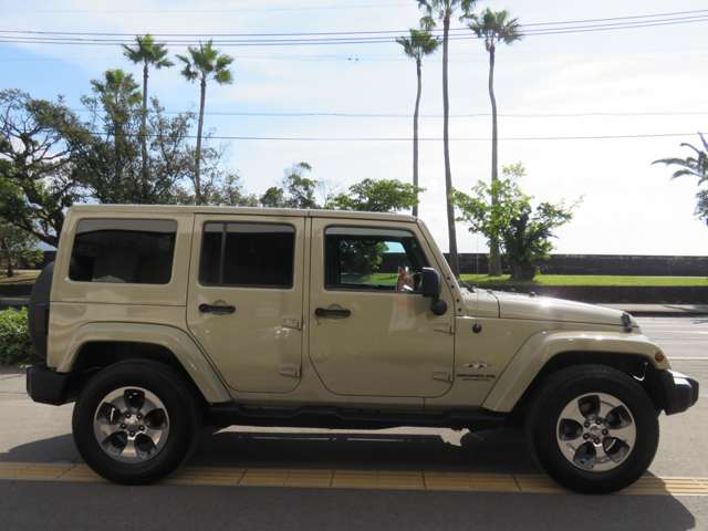 ジープ ラングラー　アンリミテッド アンリミテッド サハラ ４ＷＤ H29年 (九州・沖縄) 99