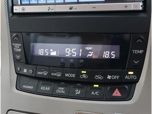 トヨタ アルファード　ハイブリッド ２．４ Ｘ ウェルキャブ サイドリフトアップシート車 脱着タイプ 電動式 ４ＷＤ H25年 () 99