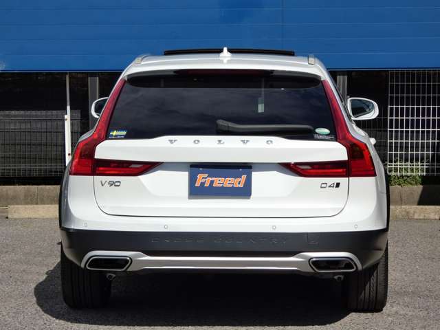 ボルボ Ｖ９０クロスカントリー Ｄ４ ＡＷＤ ノルディック エディション ディーゼルターボ ４ＷＤ R1年 (東海) 99