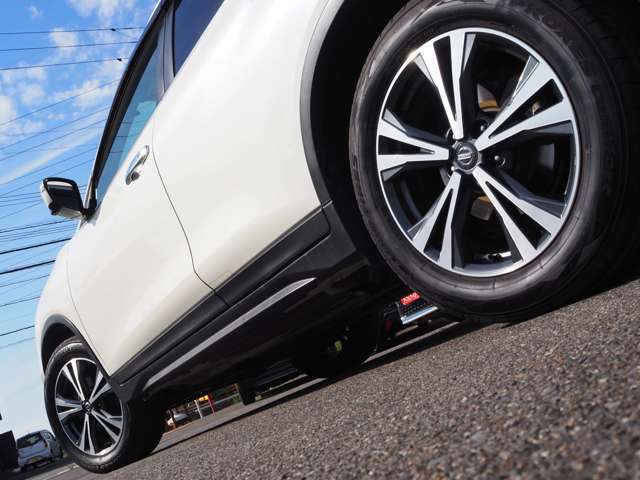 日産 エクストレイル ２．０ ２０ＸＩ ２列車 ４ＷＤ H30年 (東海) 99
