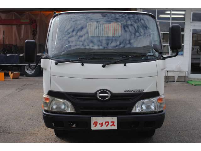 日野自動車 デュトロ ４．０ＤＴ 全低床３Ｔダンプ H25年 () 99