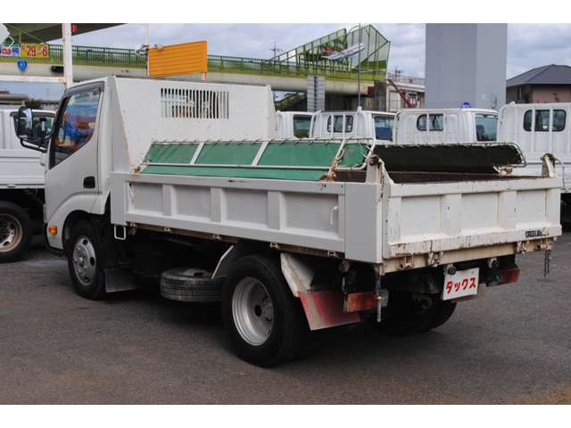 日野自動車 デュトロ ４．０ＤＴ 全低床３Ｔダンプ H25年 () 99