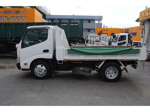 日野自動車 デュトロ ４．０ＤＴ 全低床３Ｔダンプ H25年 () 99