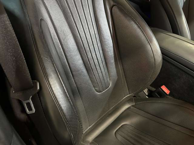 メルセデスベンツ ＣＬＳクラス ＣＬＳ２２０ Ｄ スポーツ エクスクルーシブ パッケージ ディーゼルターボ R1年 (関東) 99